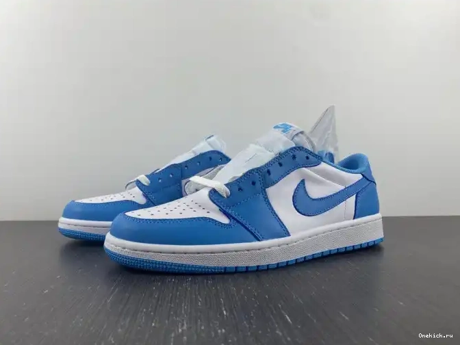 One Kick SB Nike 1 Low Jordan Air x UNC CJ7891-401 0703